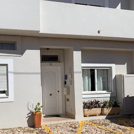 Casa Da Aldeia - Guest House Odiáxere Exterior photo