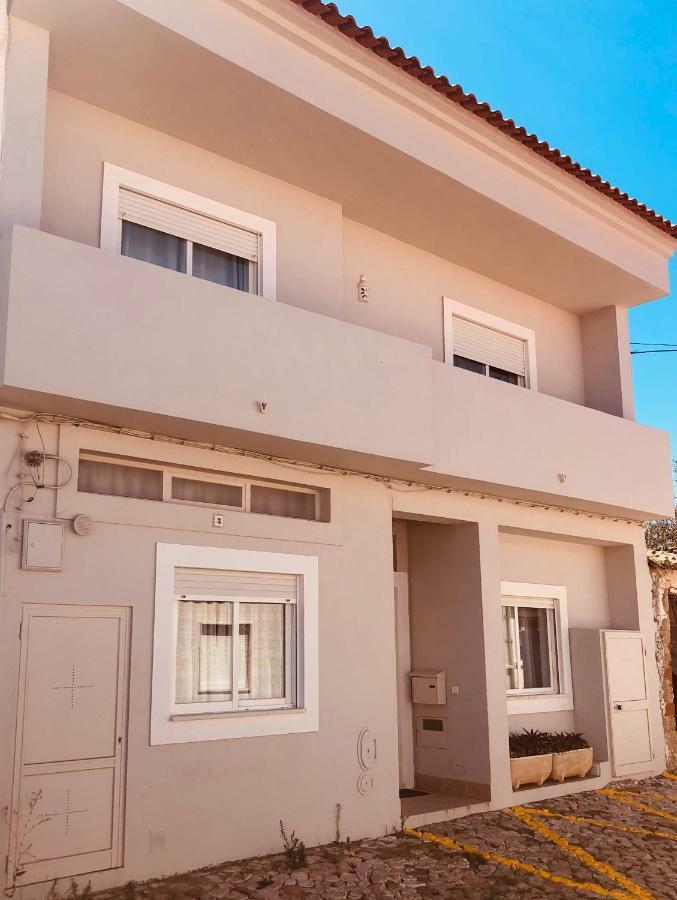 Casa Da Aldeia - Guest House Odiáxere Exterior photo